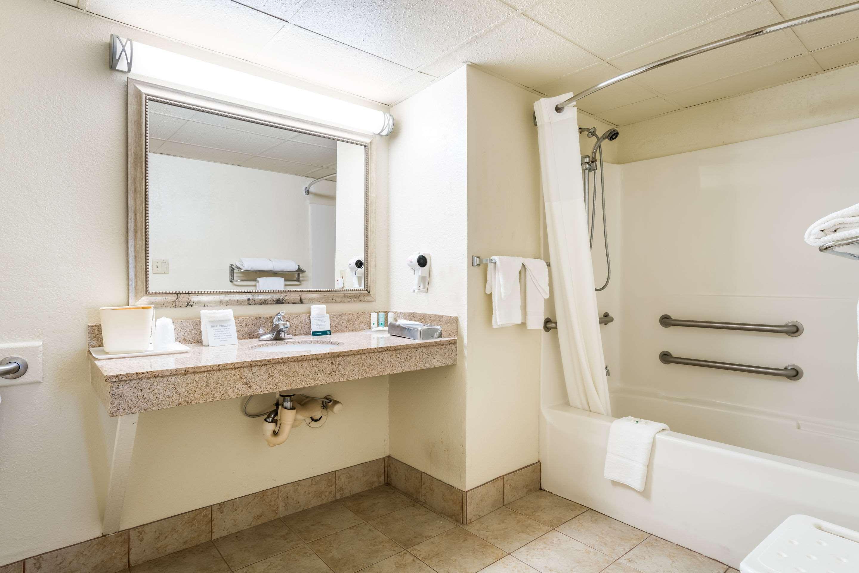 Quality Inn North Battleboro Kültér fotó