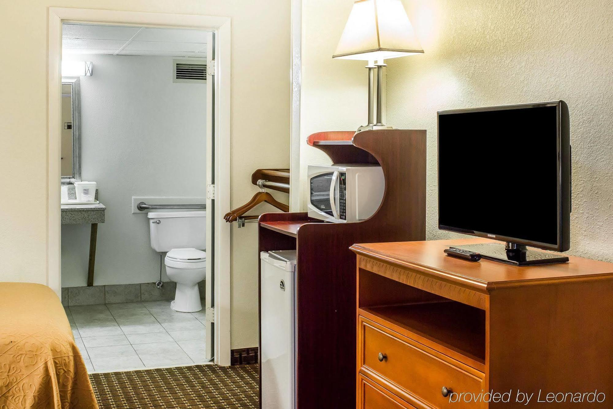 Quality Inn North Battleboro Kültér fotó