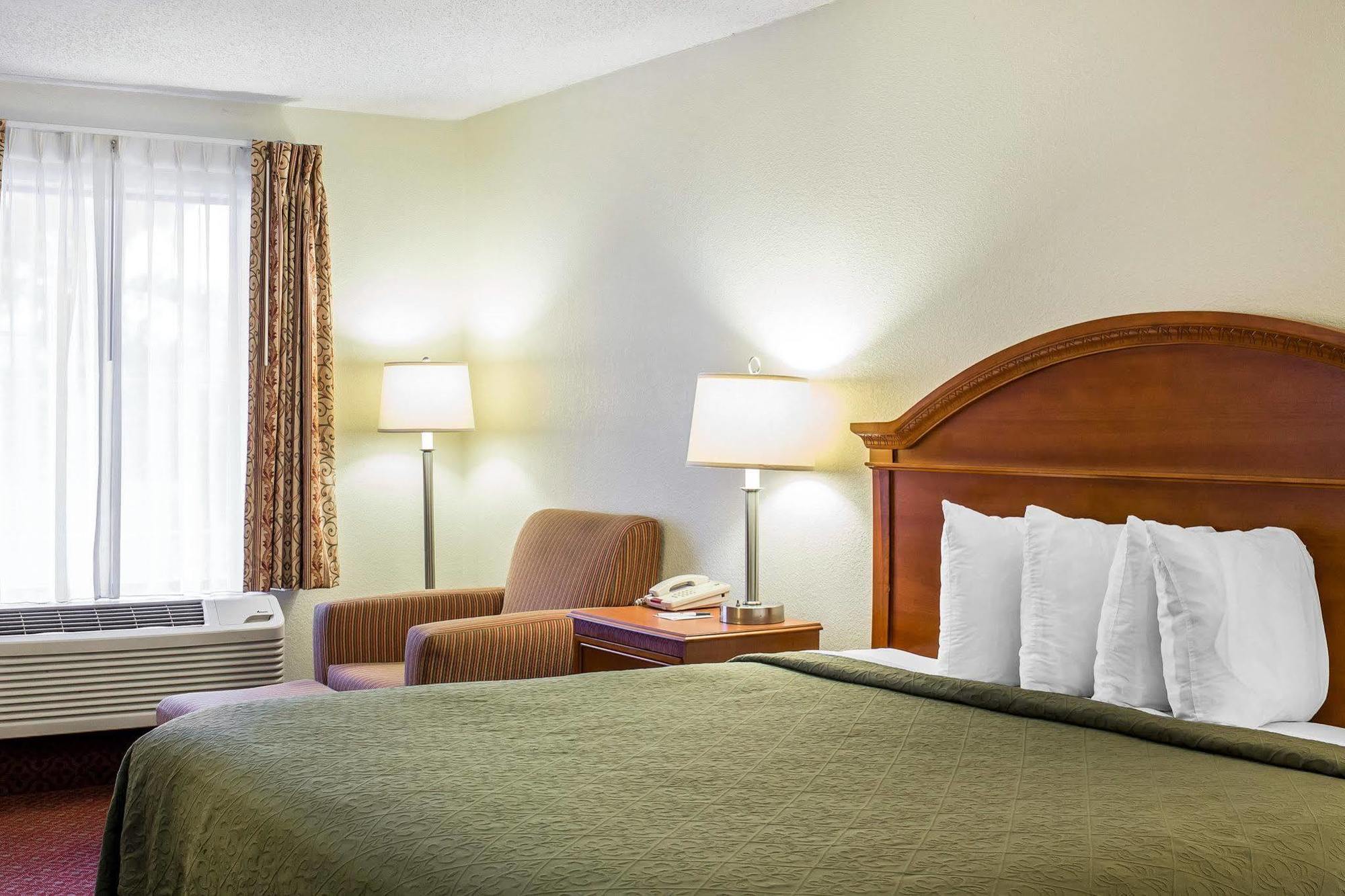 Quality Inn North Battleboro Kültér fotó